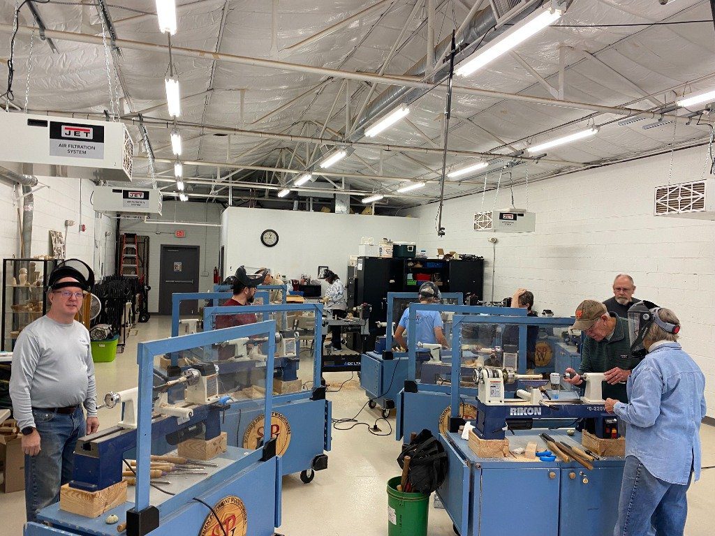 Christmas Ornament Workshop – November 2025